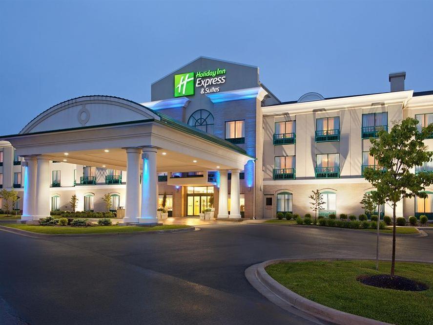 Holiday Inn Express Hotel & Suites Dieppe Airport By Ihg Moncton Exterior photo