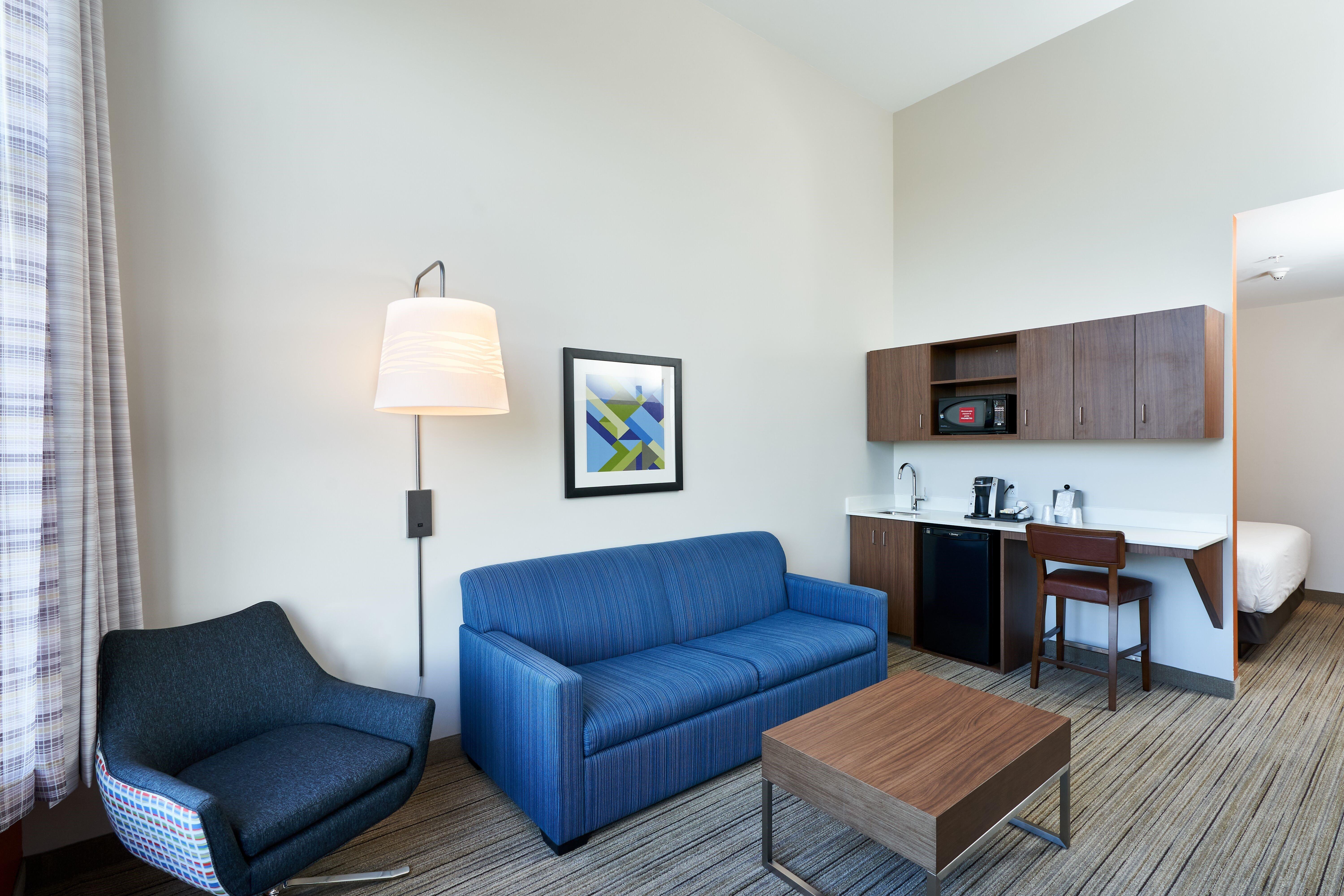 Holiday Inn Express Hotel & Suites Dieppe Airport By Ihg Moncton Exterior photo